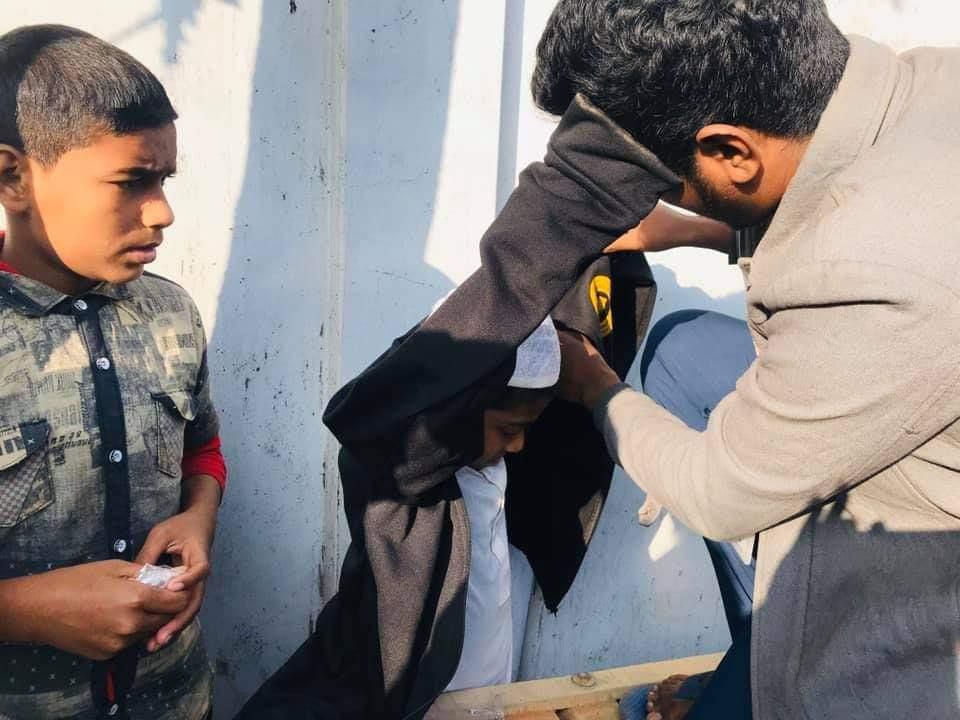 ৯ই জানুয়ারি,২০২০ নগরীর বায়েজিদ থানাধীন শান্তিনগর নামক অবহেলিত এলাকায় বয়স্ক ও শিশুদের মাঝে সাল,সুয়েটার ও গরম কাপড় বিতরণ।